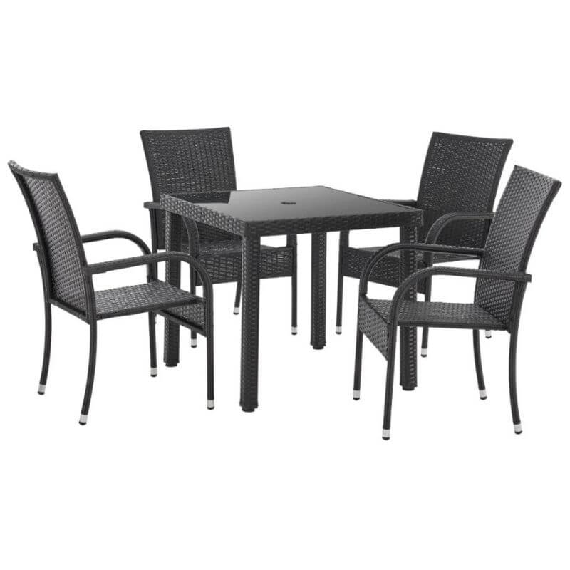 Zahradní ratanový nábytek